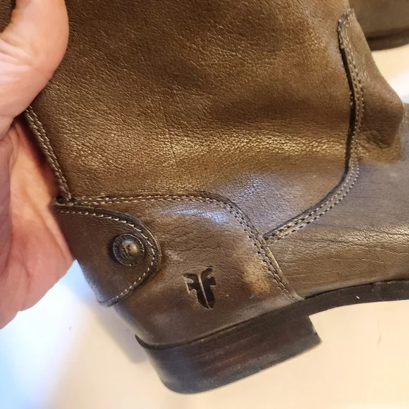 Frye boots size 7 in EUC - Picture 3 of 10